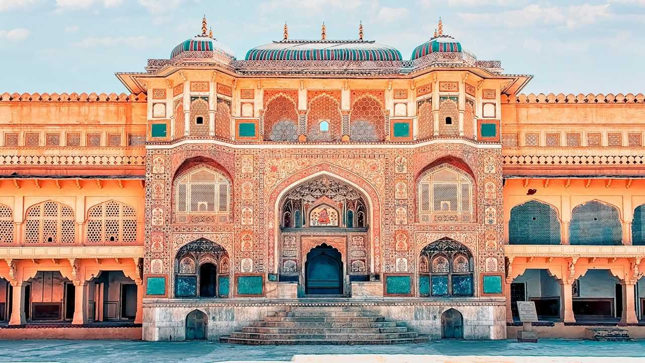 Pushkar With Ranthambore Adventurous Tour Package